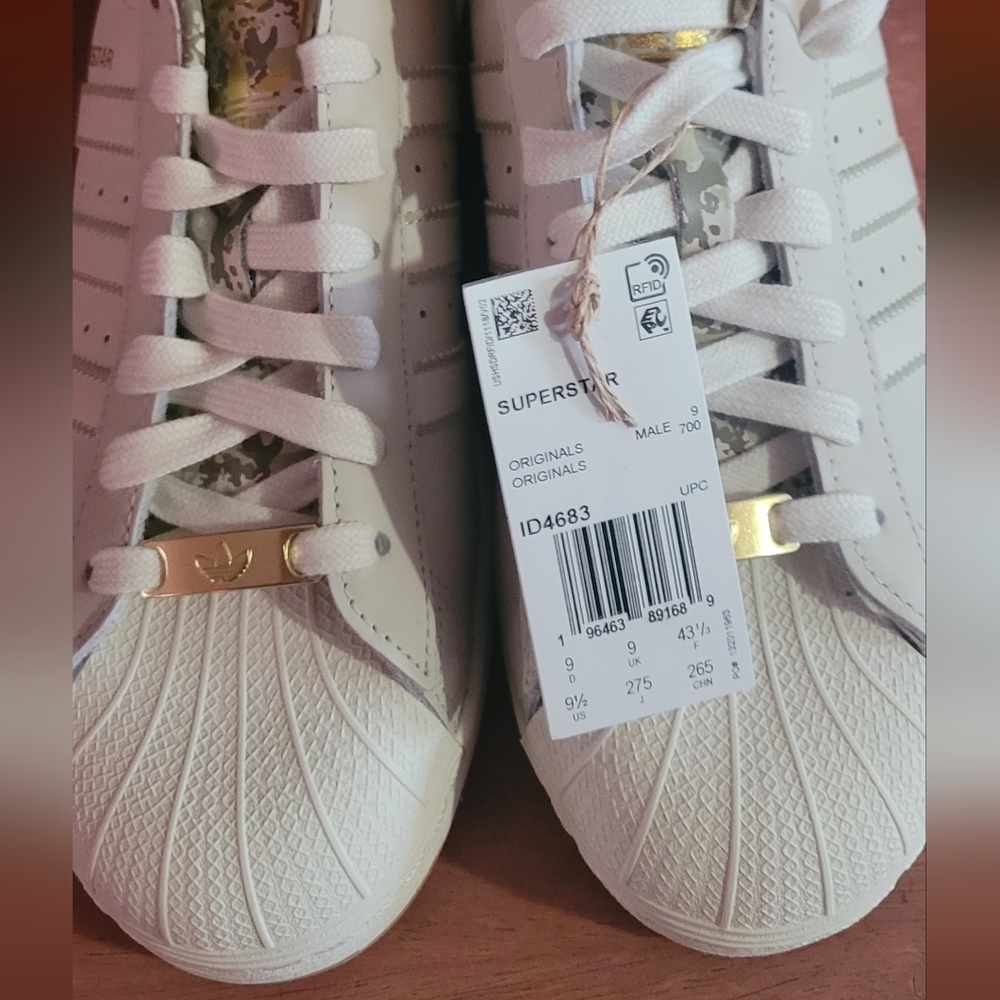 Adidas Superstar - Picture 7 of 10